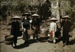 Annam, Hue 1931 - A group of An Nam people stood by Cai Quan Street.jpg